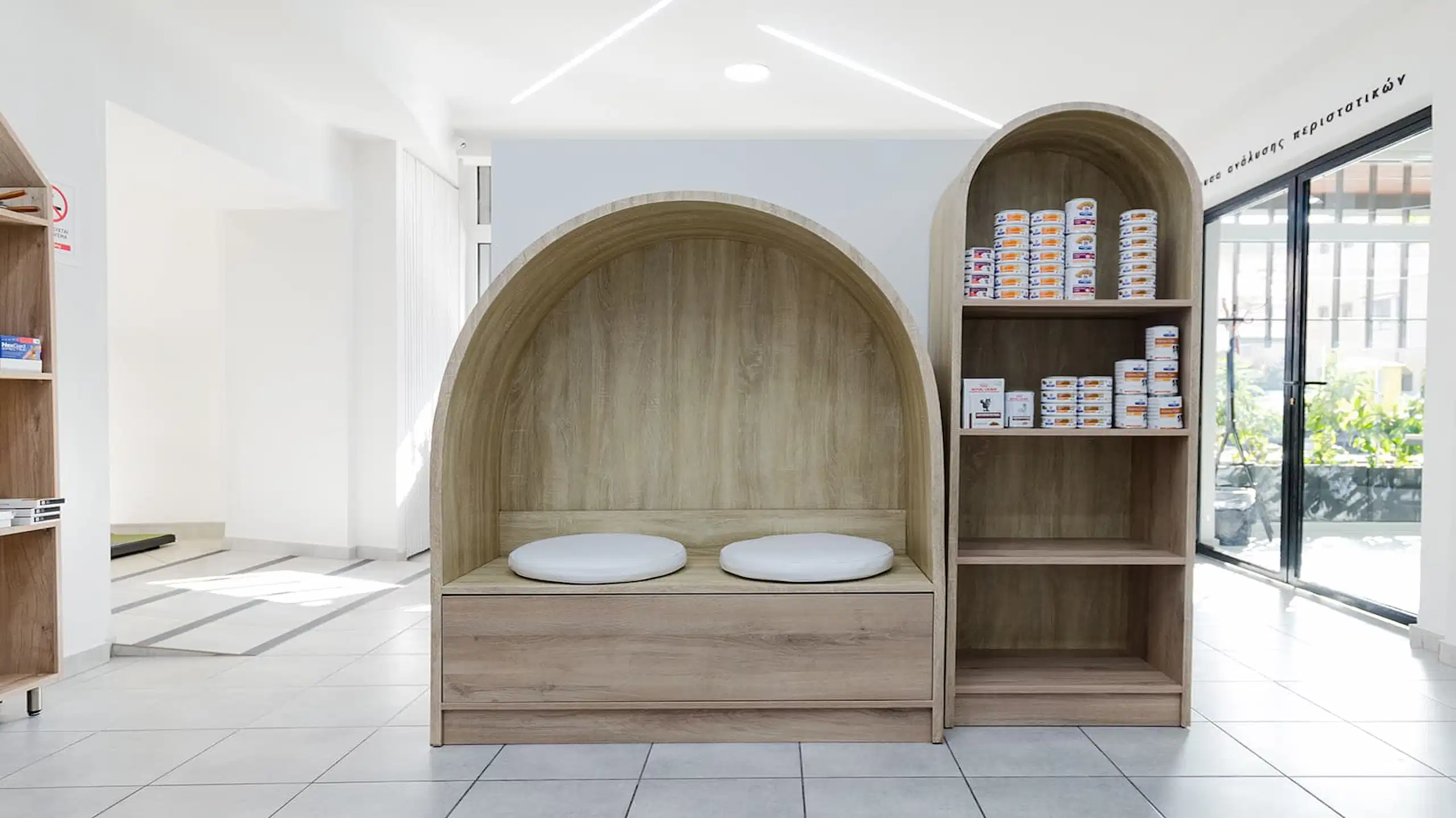 LarissaVet - Veterinary Clinic - Project by WorkRoom W - Architecture & Design 